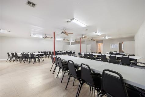 519 Avenue B Sinton TX 78387