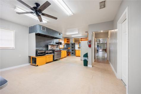 519 Avenue B Sinton TX 78387