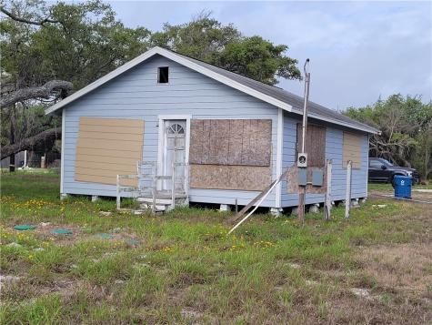 1803 Highway 35 Highway S Rockport TX 78382