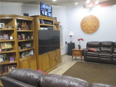 618 Staples Street Corpus Christi TX 78401