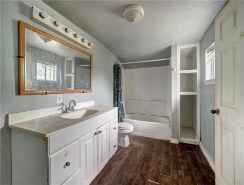 1106 E Huisache Avenue Kingsville TX 78363