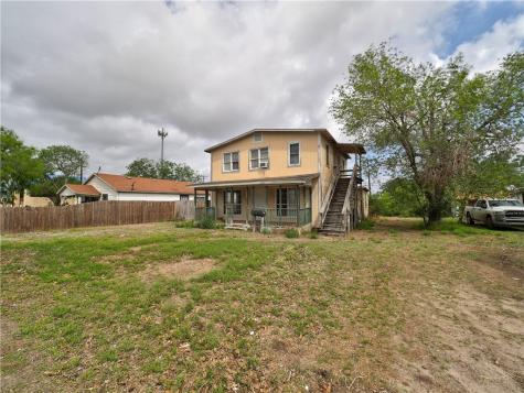 1106 E Huisache Avenue Kingsville TX 78363
