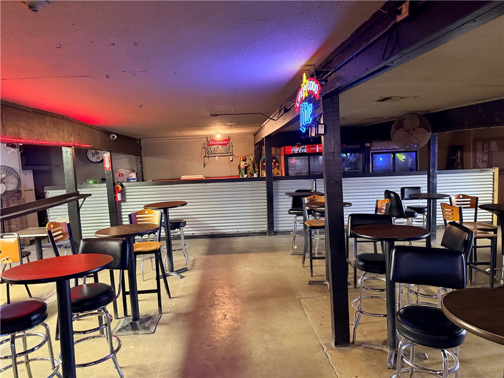 3239 W Commerce Street San Antonio TX 78207