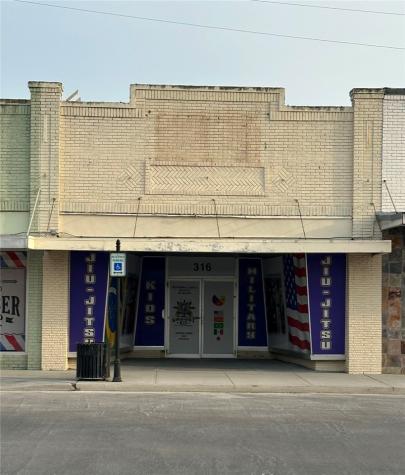 314, 316 E Kleberg Avenue Kingsville TX 78363