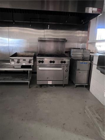 406 N Johnson Street Alice TX 78332