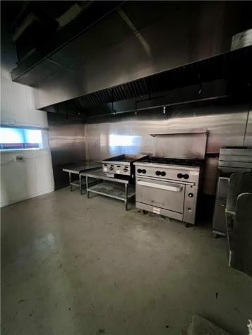 406 N Johnson Street Alice TX 78332
