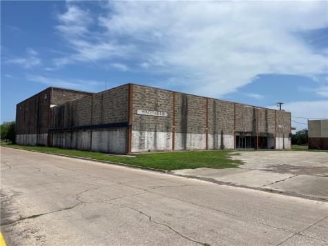 200 E Kenedy Avenue Kingsville TX 78363