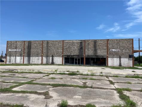 200 E Kenedy Avenue Kingsville TX 78363