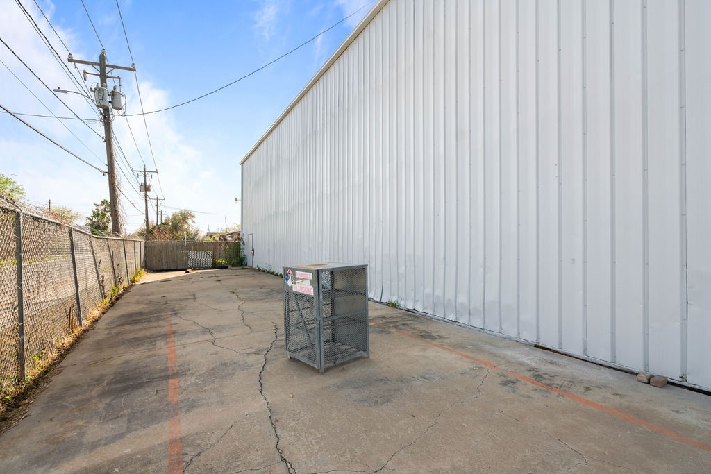 4601 Leopard Street Corpus Christi TX 78408