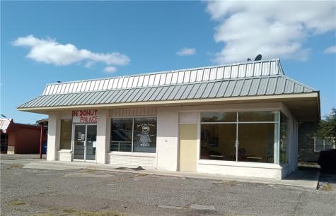400 S San Patricio Street Sinton TX 78387