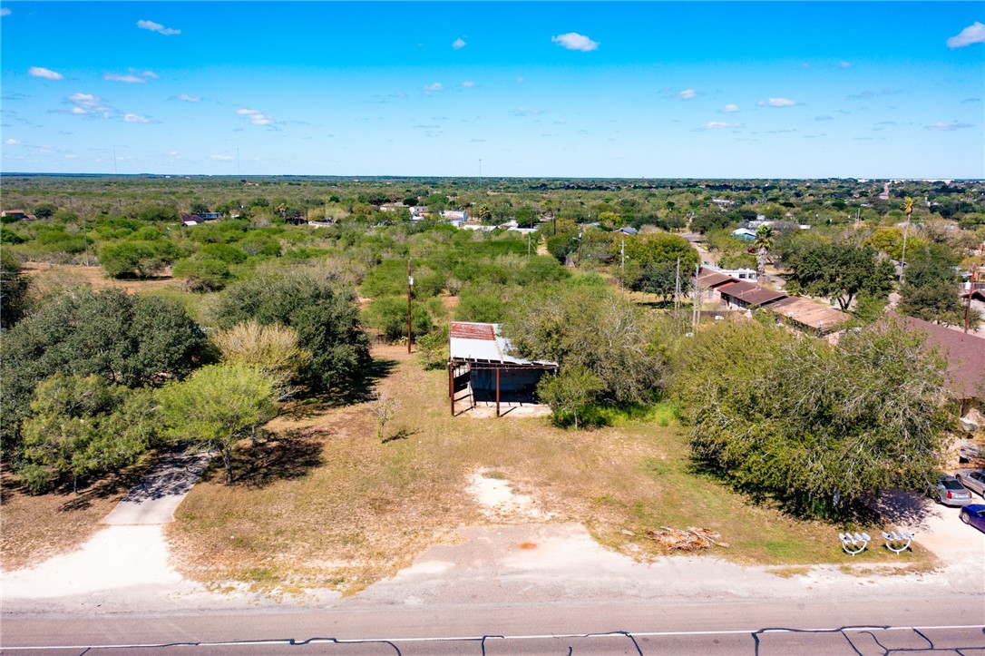 1105 S Highway 16 Hebbronville TX 78361