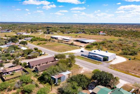 1105 S Highway 16 Hebbronville TX 78361