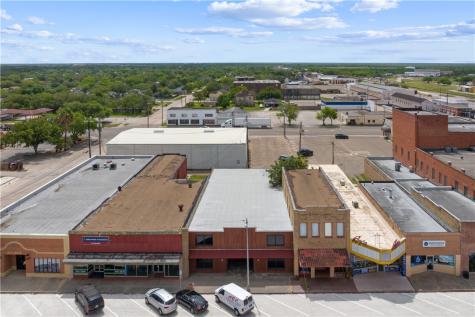 221 E Kleberg Avenue Kingsville TX 78363