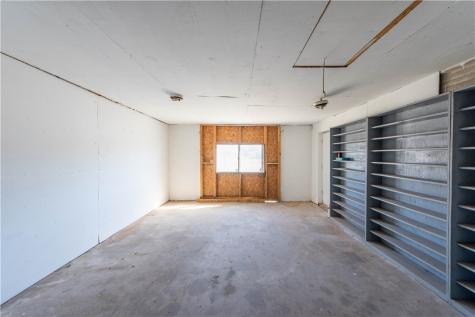 623 N Front Street Mathis TX 78368