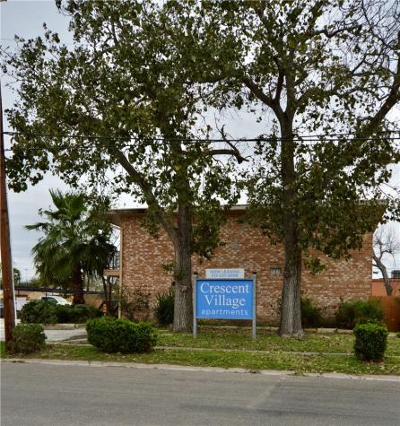 1004 Austin Street Portland TX 78374