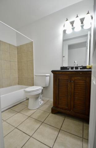 1004 Austin Street Portland TX 78374