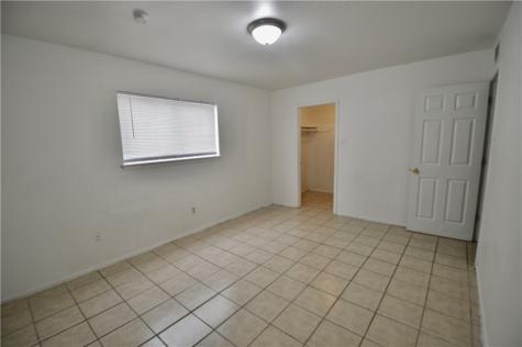 1004 Austin Street Portland TX 78374