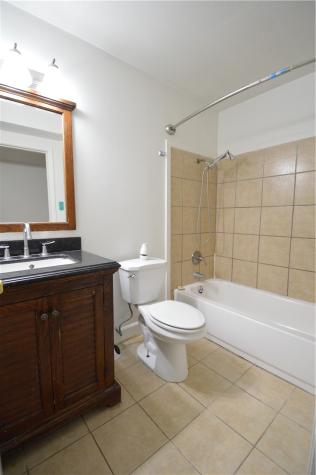 1004 Austin Street Portland TX 78374