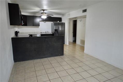 1004 Austin Street Portland TX 78374