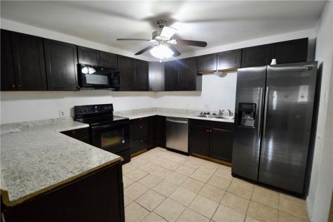 1004 Austin Street Portland TX 78374