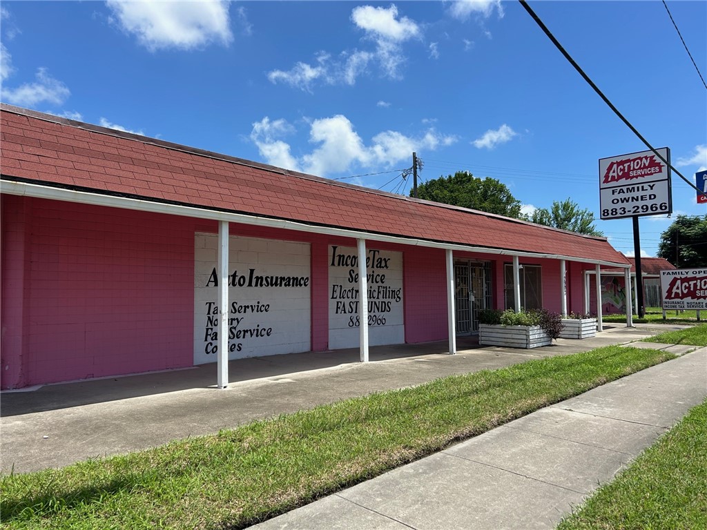 2902 S Port Avenue Corpus Christi TX 78405