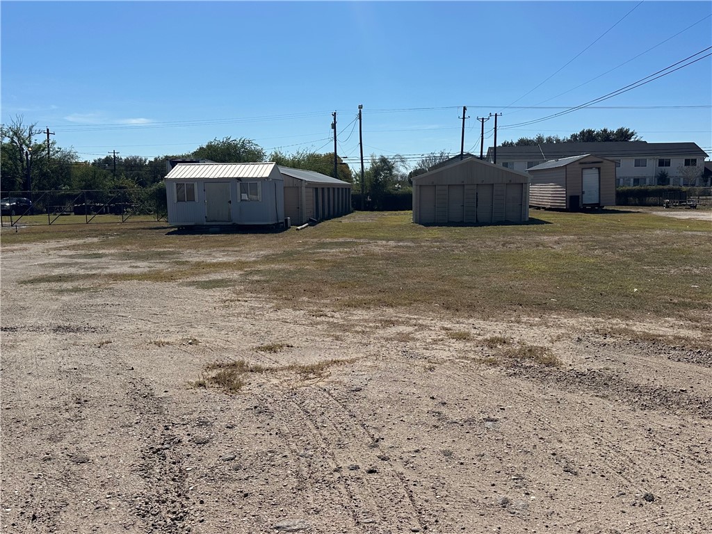 1204 S Highway 281 Bus Falfurrias TX 78355