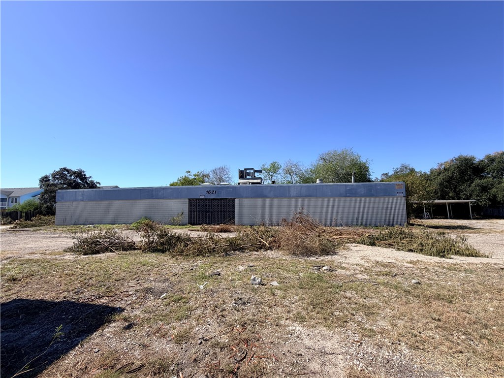 1621 S Brownlee Boulevard Corpus Christi TX 78404