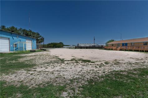 2527 N Us Highway 281 Alice TX 78332