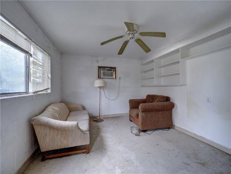628 W Mesquite Avenue Kingsville TX 78363