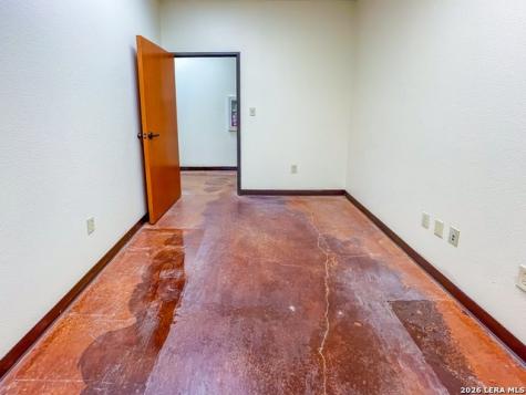 1824 S Washington Street Beeville TX 78102