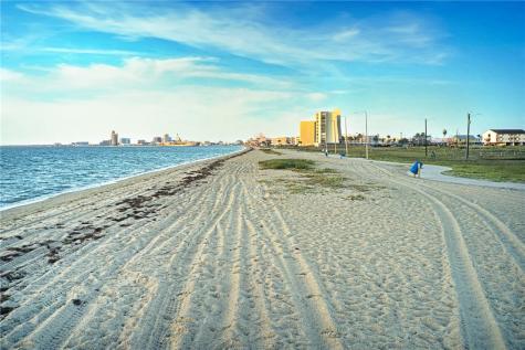 4517 Gulfbreeze Boulevard Corpus Christi TX 78402