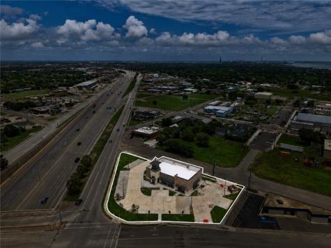 620 Moore Avenue Portland TX 78374