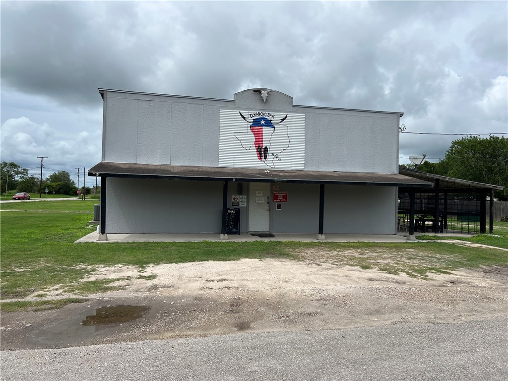 501 Danforth Street Woodsboro TX 78393