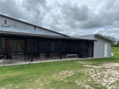 501 Danforth Street Woodsboro TX 78393