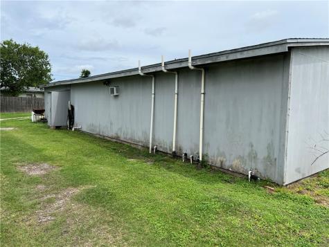 501 Danforth Street Woodsboro TX 78393