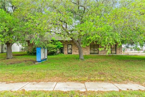3806 E Rio Grande Street Victoria TX 77901