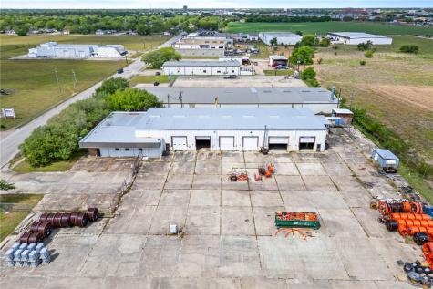 3806 E Rio Grande Street Victoria TX 77901