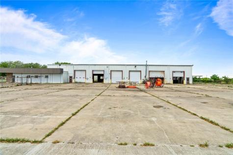 3806 E Rio Grande Street Victoria TX 77901