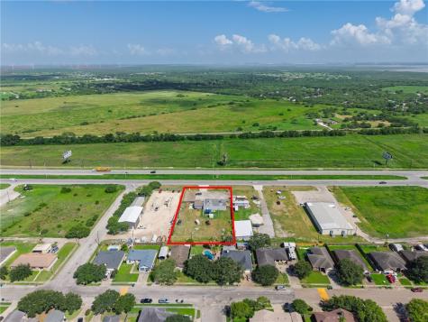 1615 Voss Avenue Odem TX 78370