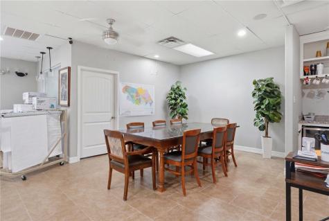 1615 Voss Avenue Odem TX 78370