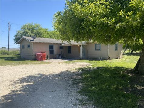 110 S Us Highway 77 Robstown TX 78380
