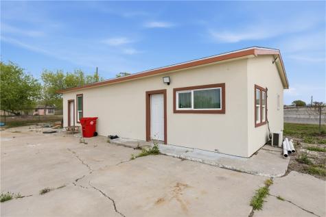 110 S Us Highway 77 Robstown TX 78380