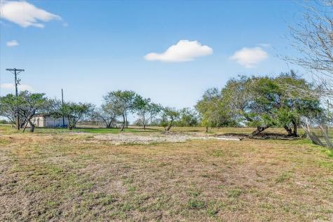 110 S Us Highway 77 Robstown TX 78380