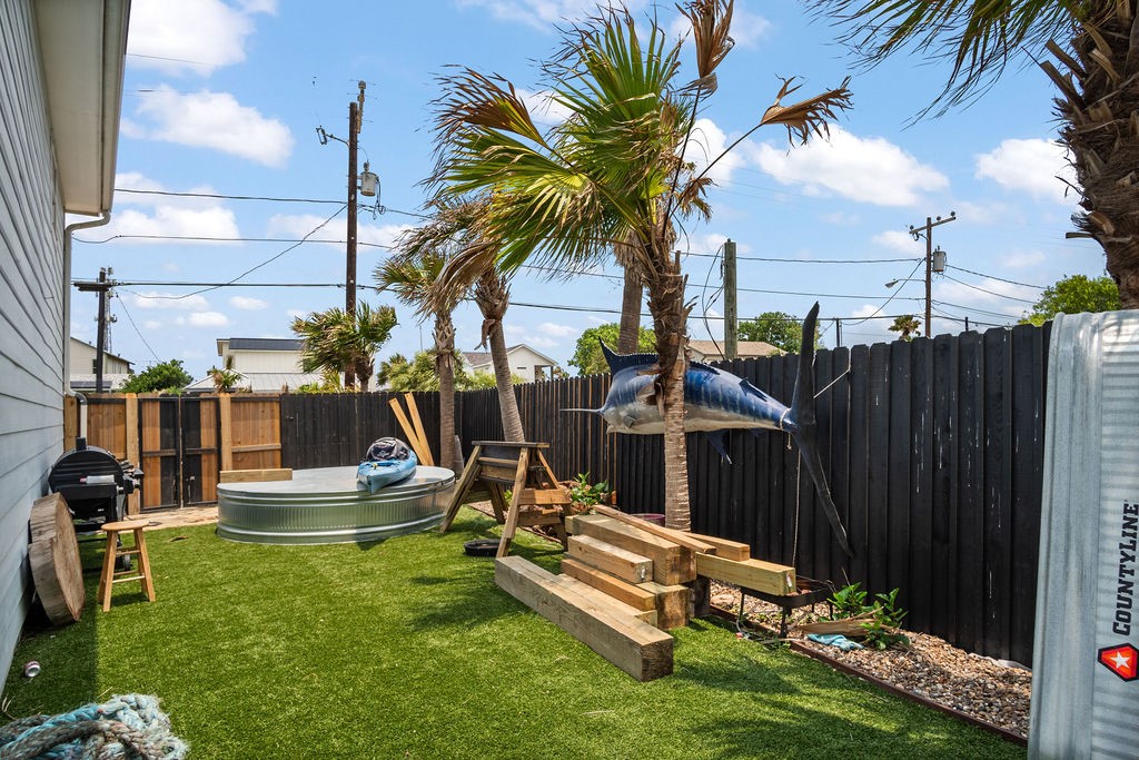 141 W Roberts Avenue Port Aransas TX 78373