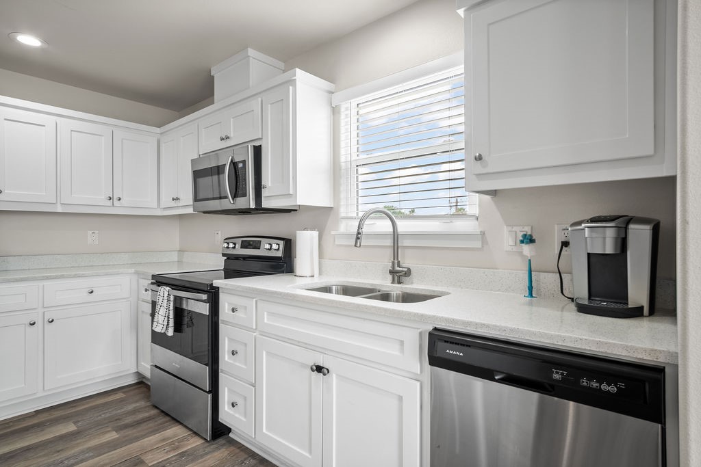 141 W Roberts Avenue Port Aransas TX 78373
