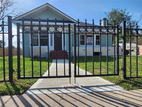 535 S Carancahua Street Corpus Christi TX 78401