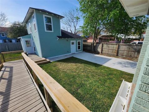 535 S Carancahua Street Corpus Christi TX 78401