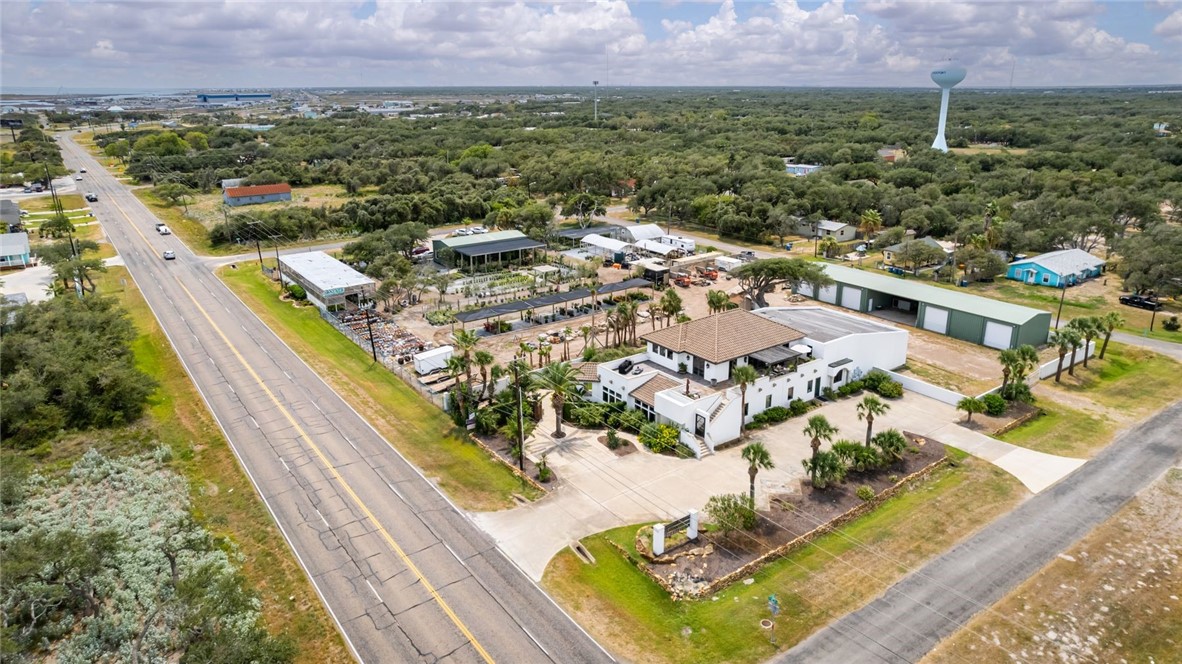 1703 Highway 35 S Rockport TX 78382