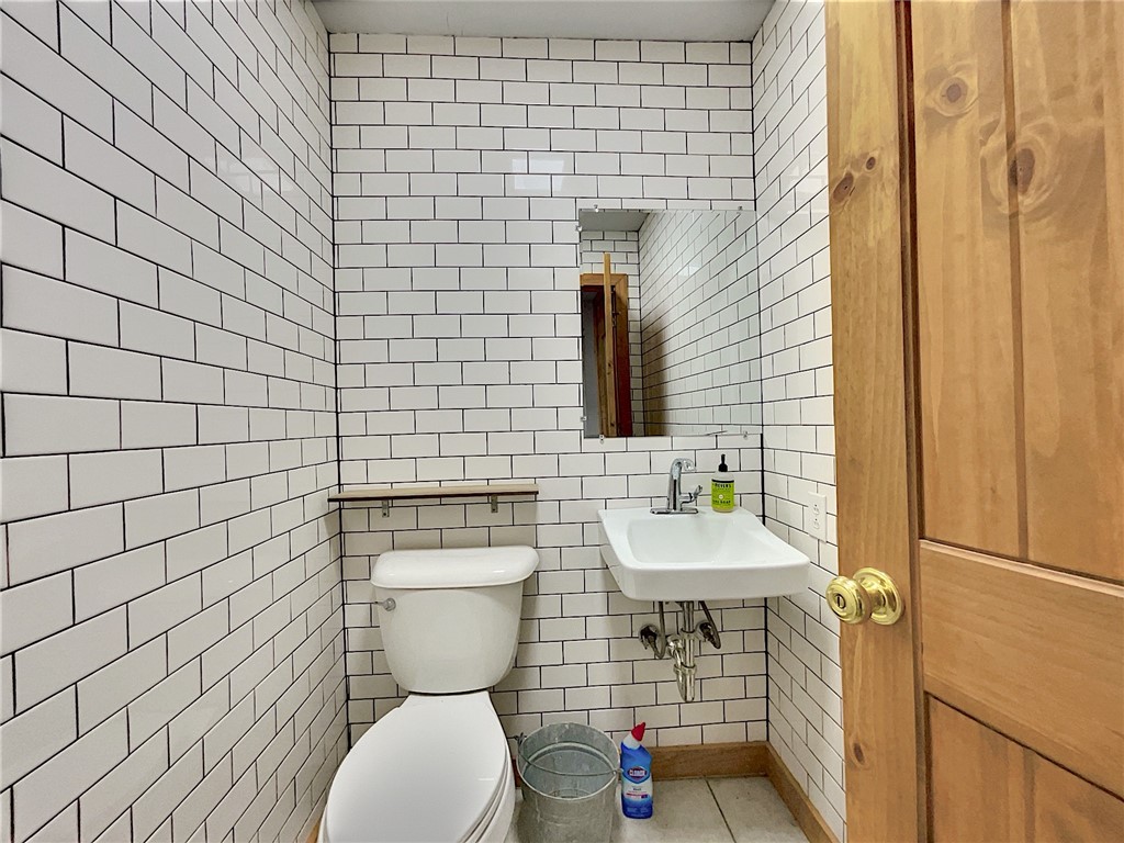 201 Houston Street George West TX 78022