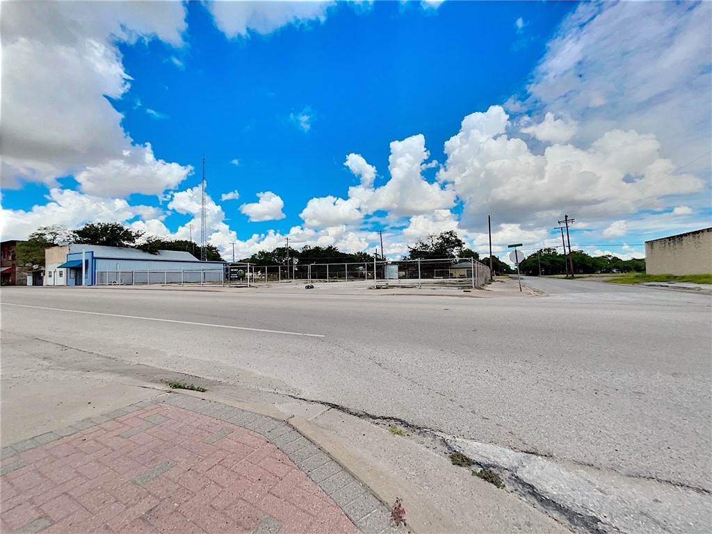 201 Houston Street George West TX 78022